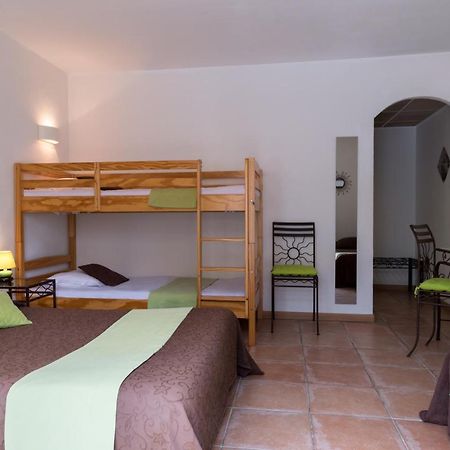 The Originals City, Hotel Le Village Provencal, Aix-En-Provence Nord Pertuis Exterior foto