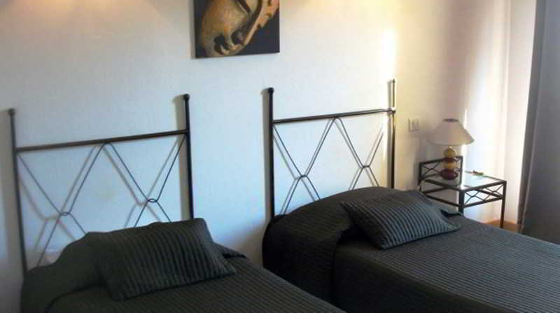 The Originals City, Hotel Le Village Provencal, Aix-En-Provence Nord Pertuis Exterior foto